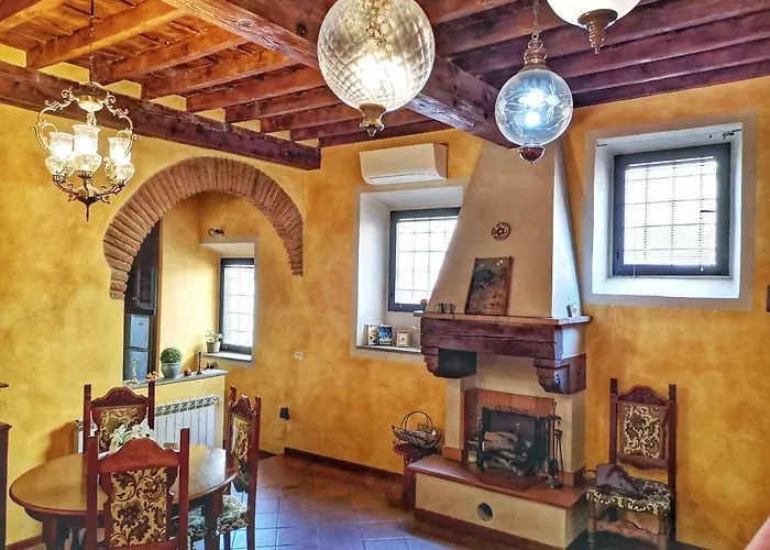 Real Rustic Tuscany Style In Center