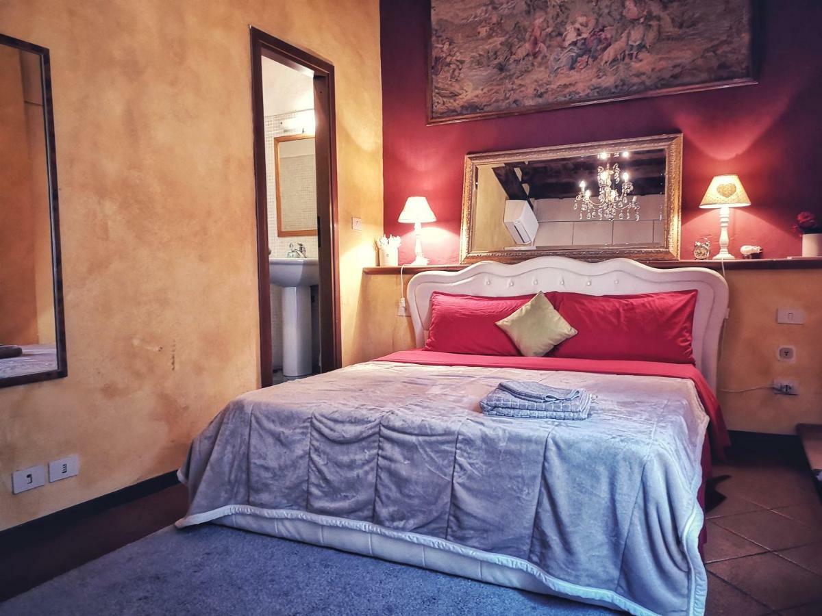 Real Rustic Tuscany Style In Center Apartment Florenz